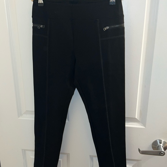 Romeo and Juliet leggings - Picture 1 of 2